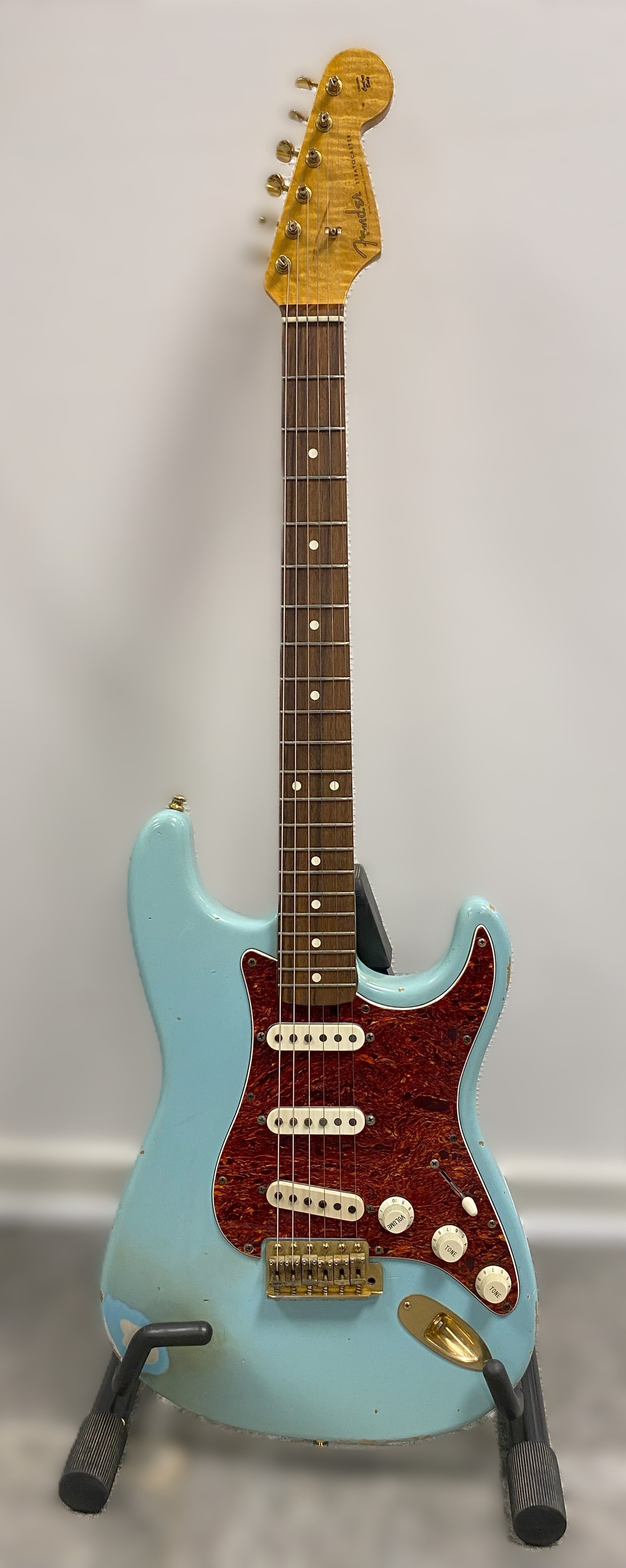USED) Fender Custom Shop 1960 Stratocaster Daphne Blue, Gold